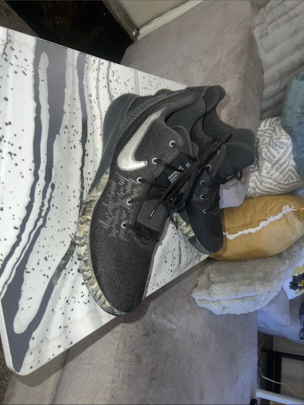 Nike Men's Black Athletic Sneakers with Marbled Gray Sole